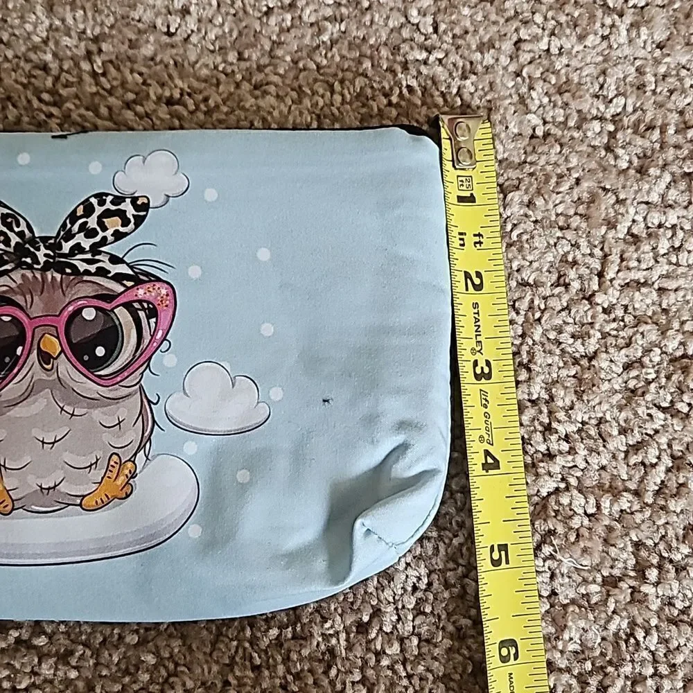 NWOT  Owl cosmetic/toiletry bag with zippered closure